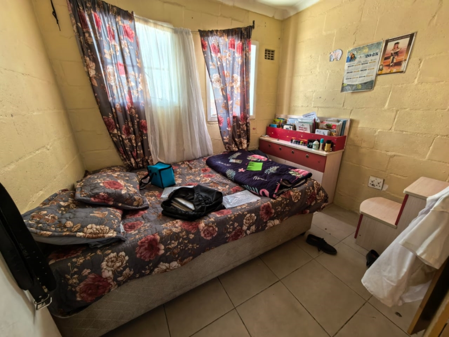 3 Bedroom Property for Sale in Pelican Park Western Cape